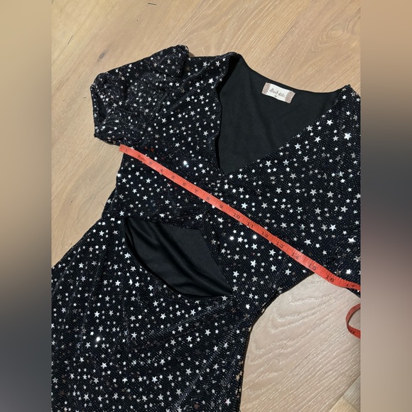 Altar’d State puff sleeve star sequin silver cut out black sparkly slinky dress - Picture 4 of 8